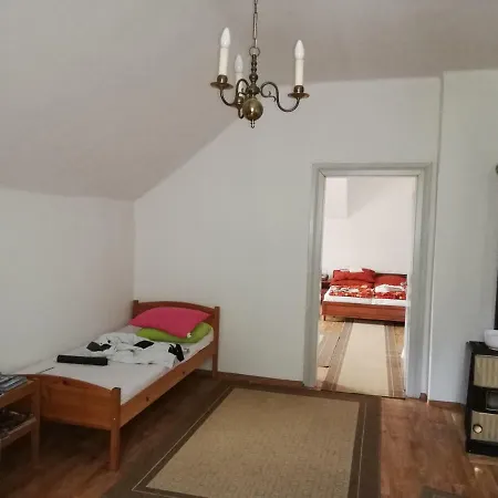 Apartma Emma *