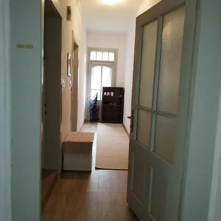 Apartma Emma アパート *